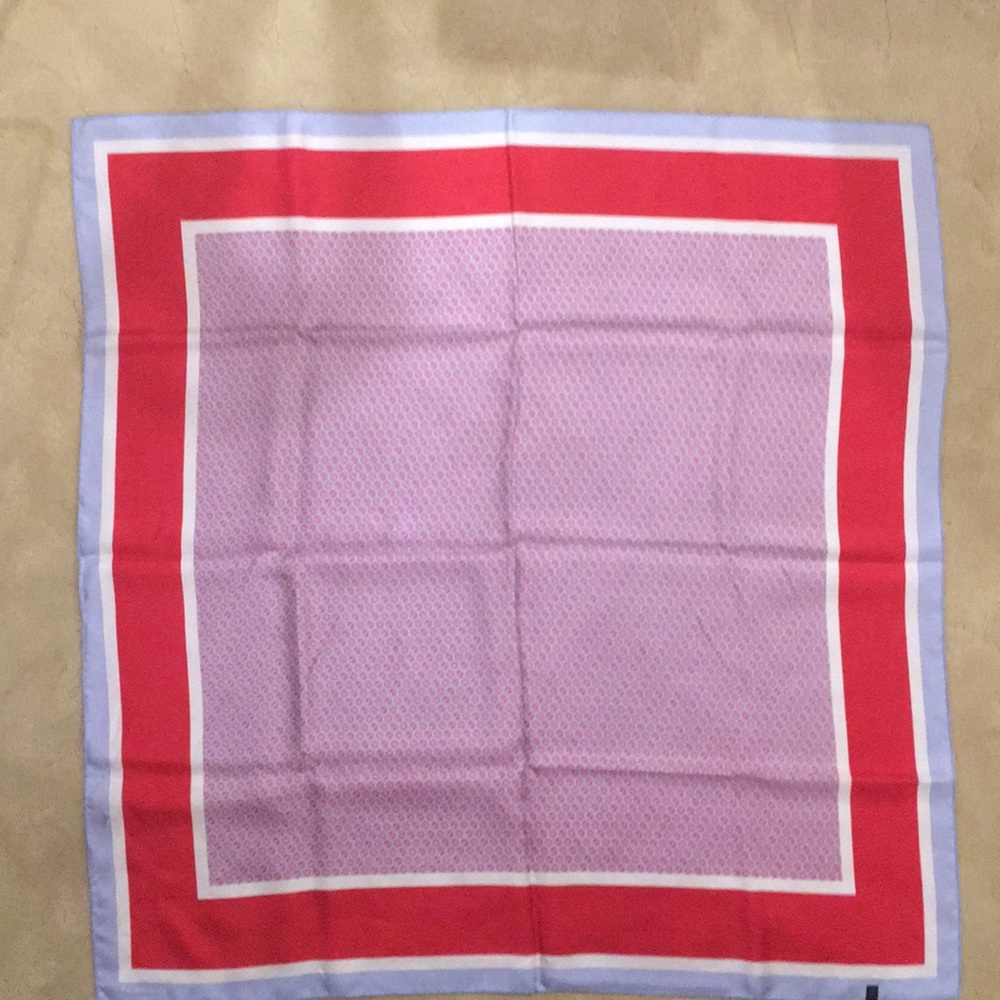 Vineyard vines silk scarf